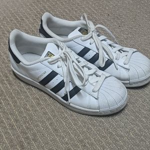 Adidas Superstars